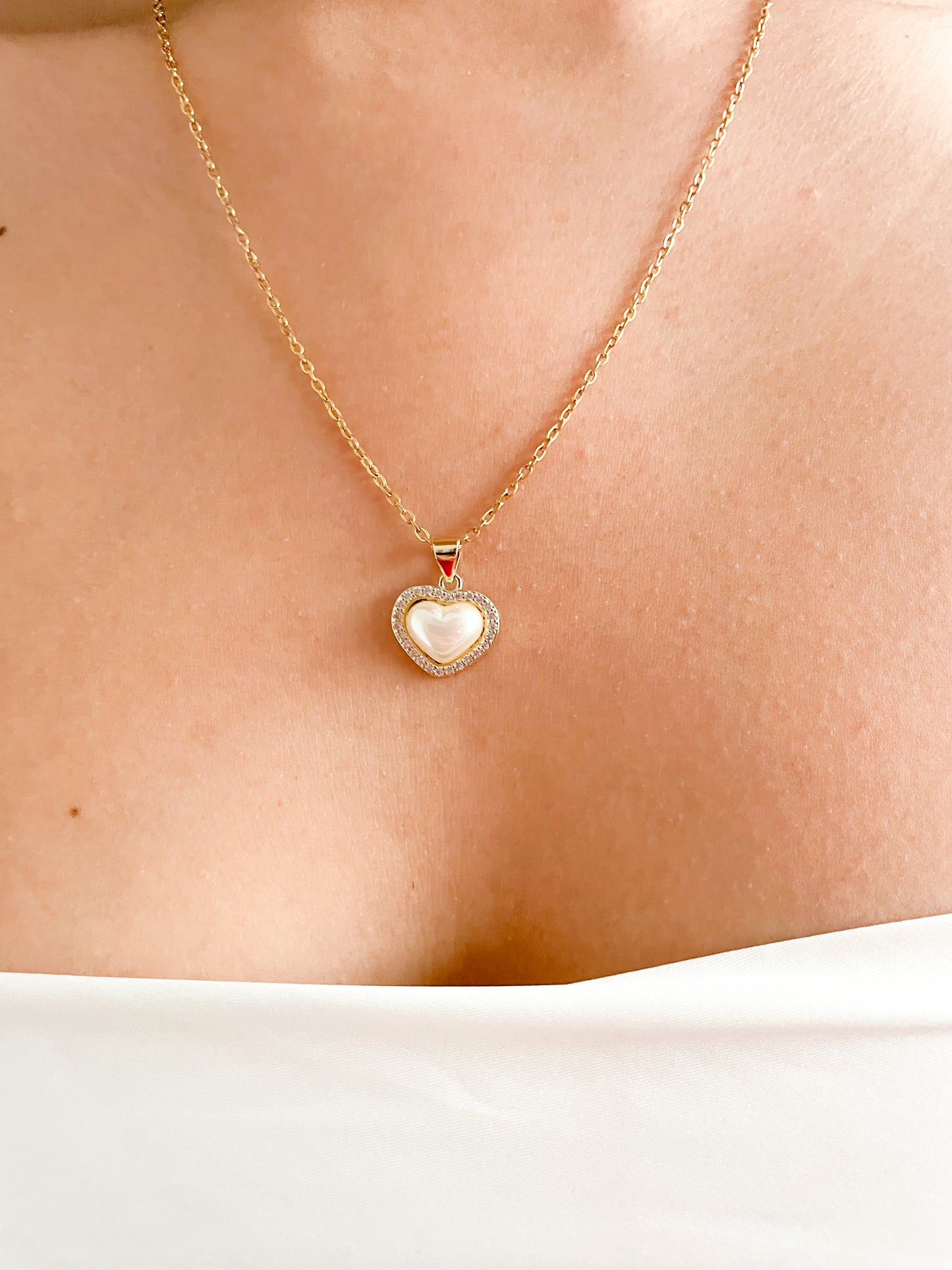 Collar Corazón Circón Aperlado