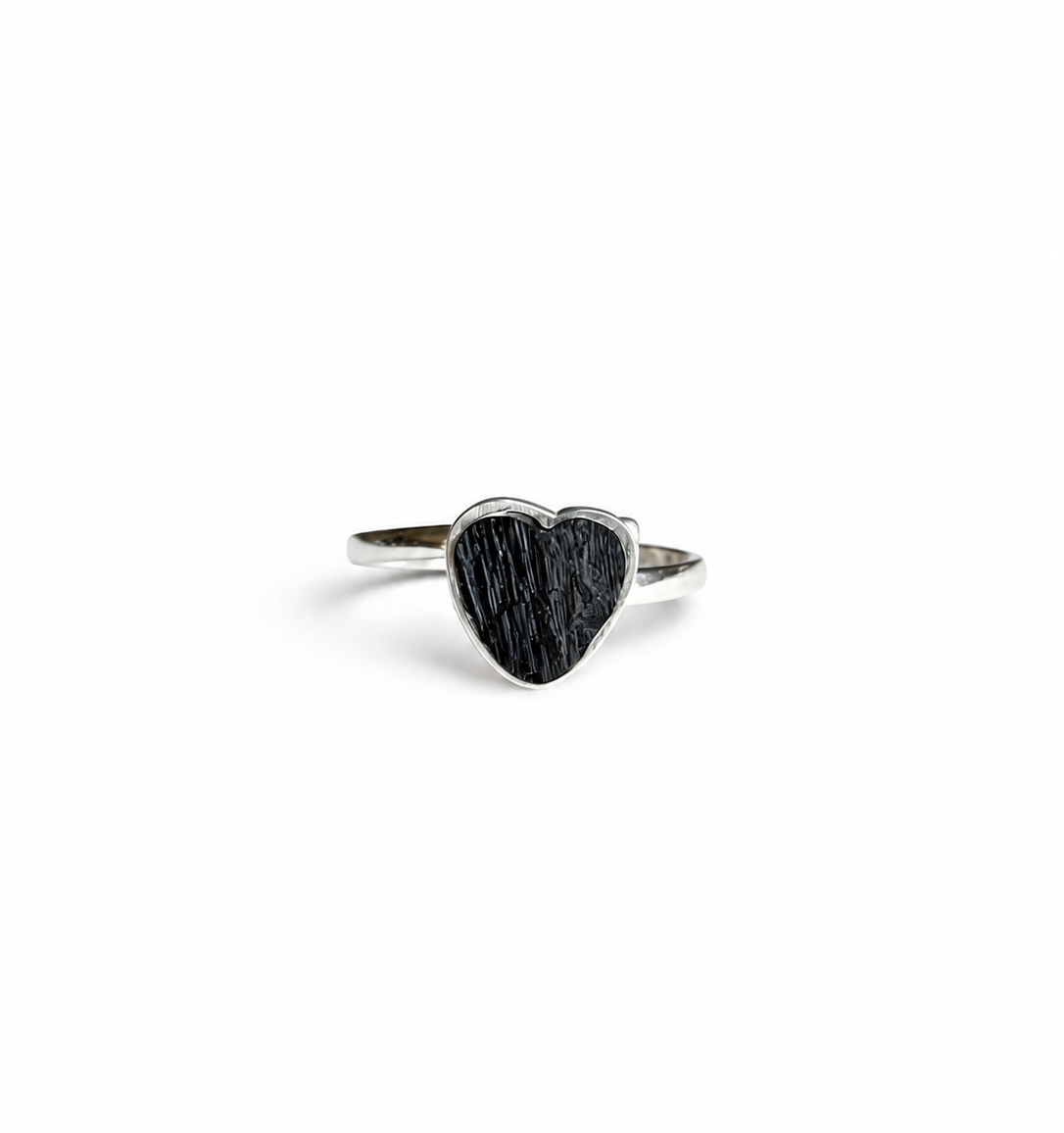 Anillo Corazón Turmalina Negra